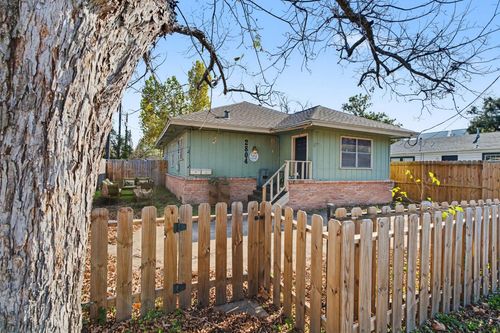 2804 Arlington St, Houston, TX, 77008-2230 | Card Image