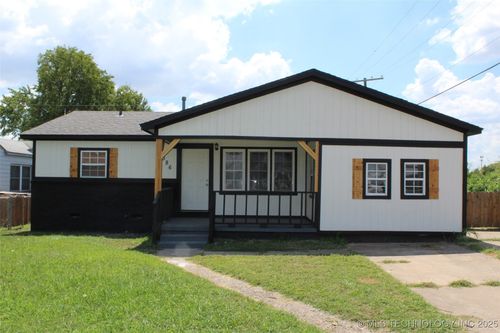 1386 E 48th St N, Tulsa, OK, 74126-3422 | Card Image