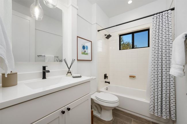 6 - 211 Honey Creek Ct, House other with 3 bedrooms, 3 bathrooms and null parking in Austin TX | Image 29