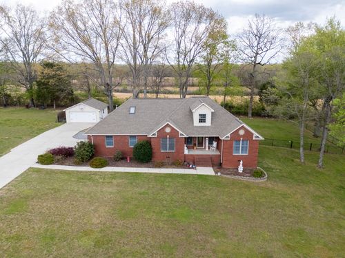 61 Eastridge Rd, Fayetteville, TN, 37334-6694 | Card Image