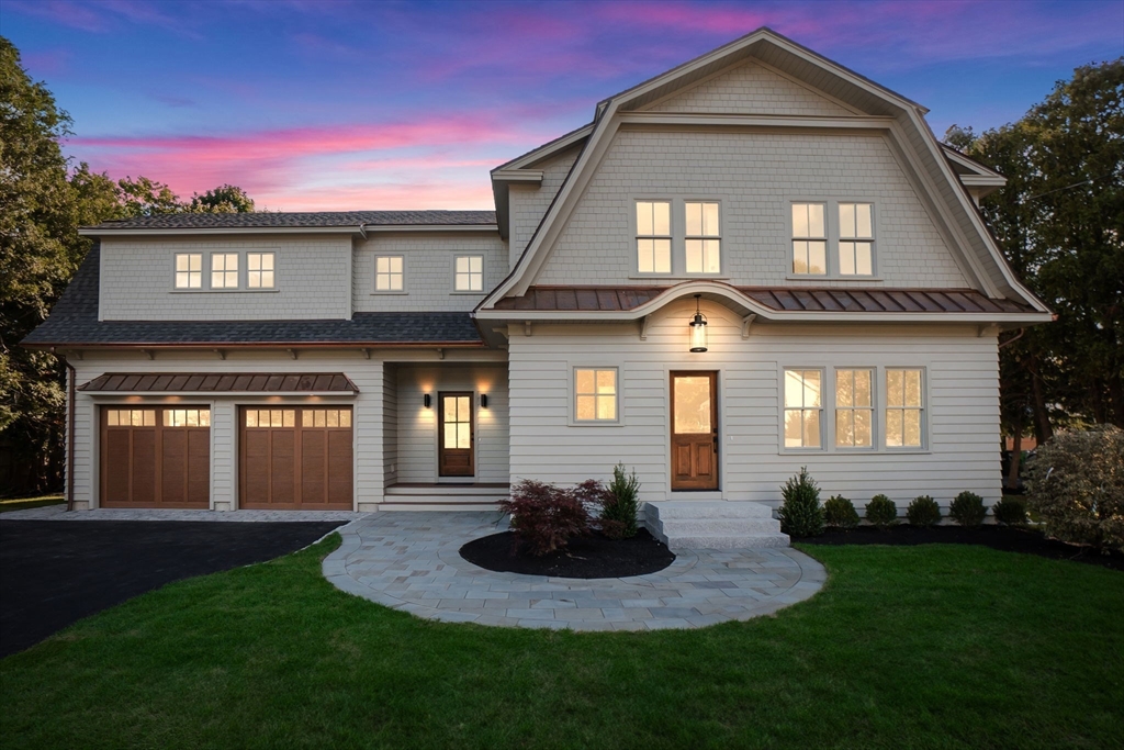 Moseley Ave, Newburyport, MA 01950