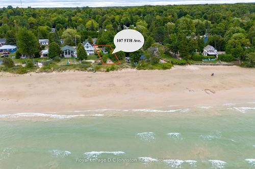 107 5th Ave S, Sauble Beach, ON, N0H2G0 | Card Image