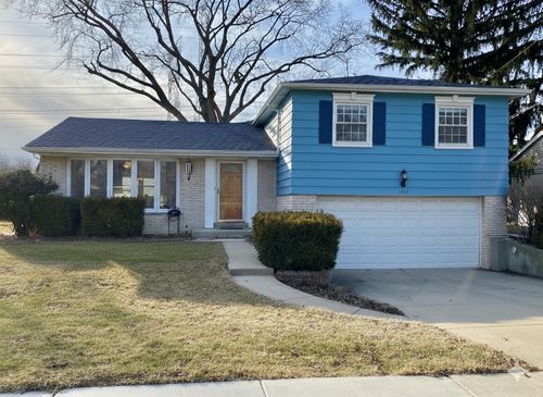 1414 N Indigo Dr, Mount Prospect, IL, 60056-1708 | Card Image