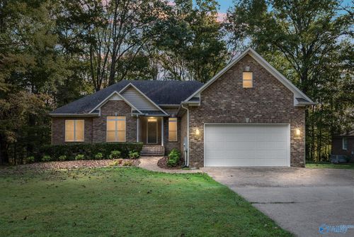 24434 Hickory Dr, Elkmont, AL, 35620-6418 | Card Image