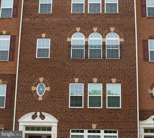 21689 Charity Ter, ASHBURN, VA, 20147-7533 | Card Image