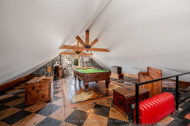 1863 Sydenham Rd, House other with 3 bedrooms, 4 bathrooms and 6 parking in Kingston ON | Image 46