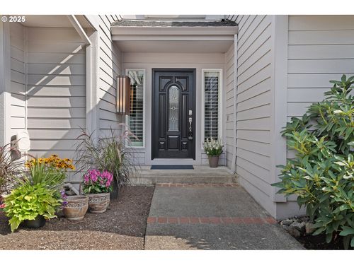 8070 Sw Fairway Dr, Wilsonville, OR, 97070-6431 | Card Image