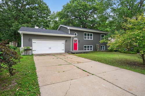 19205 Yale St Nw, Elk River, MN, 55330-2840 | Card Image