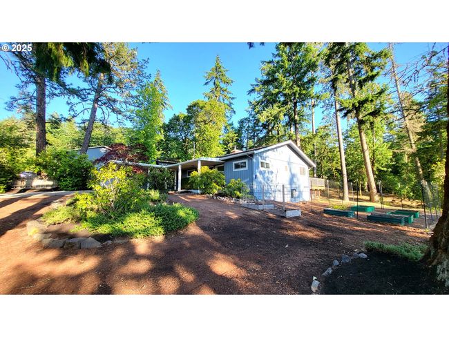 1400 W 40 Th Ave, House other with 3 bedrooms, 2 bathrooms and 1 parking in Eugene OR | Image 6