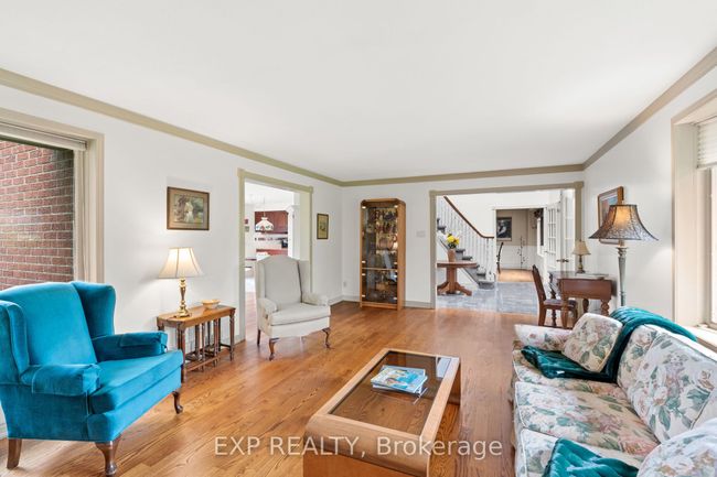 4 Barry Burn Crt, House other with 4 bedrooms, 3 bathrooms and 10 parking in Nepean ON | Image 9