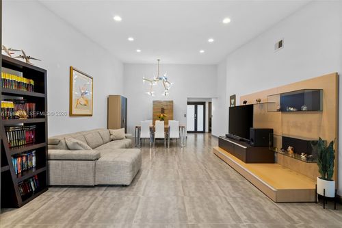21-21244 Harbor Way, Aventura, FL, 33180-3598 | Card Image