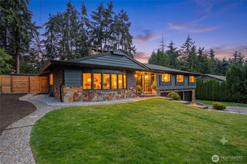 9616 242nd Pl Sw, Edmonds, WA, 98020-6514 | Card Image