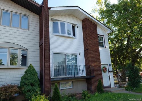 271 Leverett Avenue, New York, NY, 10308 | Card Image