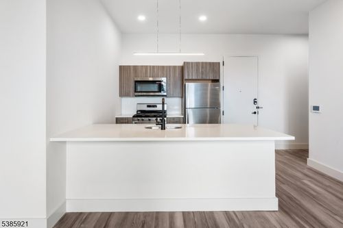 apt-6k-55 Washington St, East Orange, NJ, 07017-1428 | Card Image