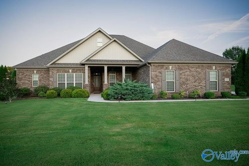 118 Stone River Rd, Huntsville, AL, 35811-9791 | Card Image