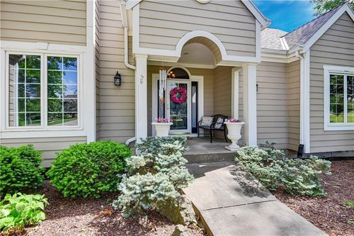 11425 W 177th Ter, Overland Park, KS, 66221-8355 | Card Image