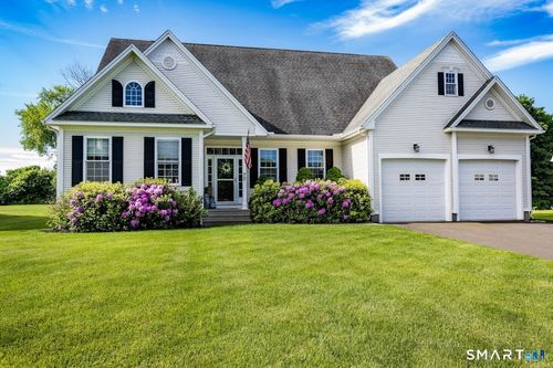 72 Annello Way, Middletown, CT, 06457-7950 | Card Image