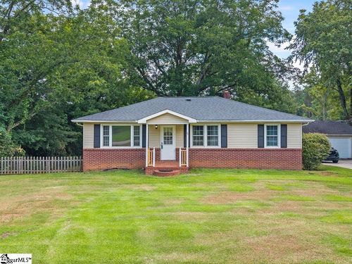 77 Loftis Rd, Travelers Rest, SC, 29690-8775 | Card Image