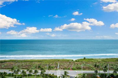 1602 - 5049 N Highway A1a, Home with 3 bedrooms, 2 bathrooms and null parking in Hutchinson Island FL | Image 1