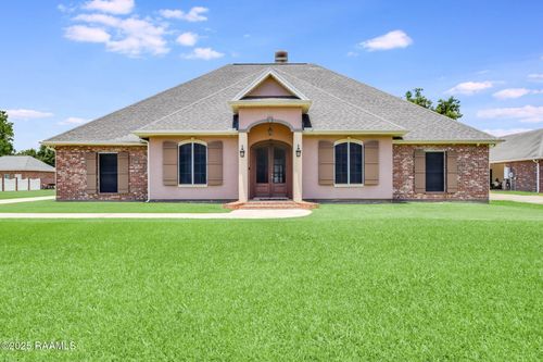 605 Terrell Ct, New Iberia, LA, 70563-2246 | Card Image