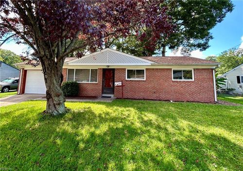 409 Dorset Ave, Virginia Beach, VA, 23462-5541 | Card Image