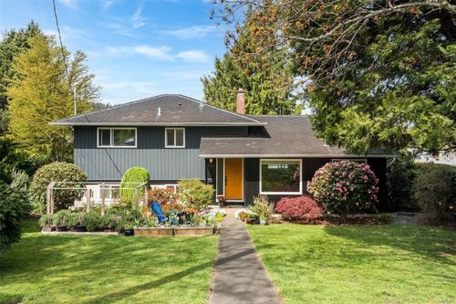 836 Elrick Pl, Esquimalt, BC, V9A4T1 | Card Image