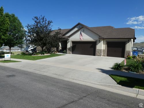 v3-8-4613 W Brookport Cir, Herriman, UT, 84096-7485 | Card Image