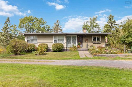 421 St Andrews River Rd, Shubenacadie East, NS, B0N2H0 | Card Image