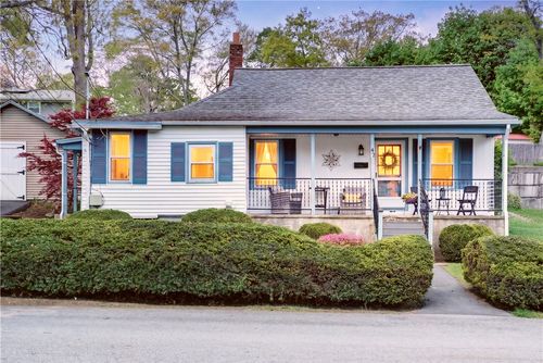 47 Revere Ave, West Warwick, RI, 02893-3932 | Card Image