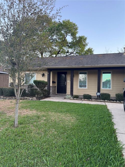 534 Sulphur St, Houston, TX, 77034-1337 | Card Image