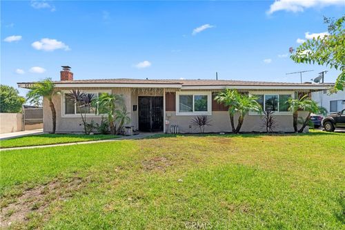 5635 Palo Verde St, Montclair, CA, 91763 | Card Image