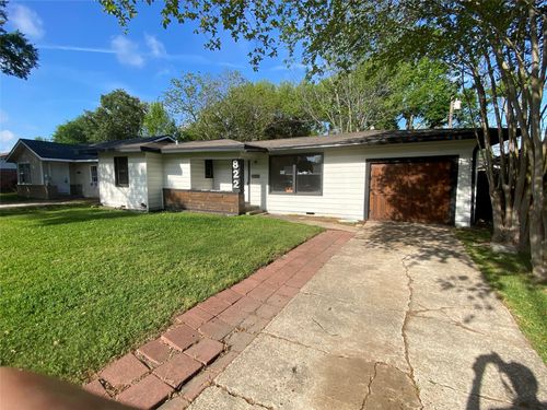 822 Harvard St, Deer Park, TX, 77536-3218 | Card Image