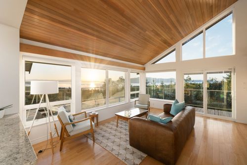 10339 Sunshine Coast Highway, Halfmoon Bay, BC, V7Z1B7 | Card Image