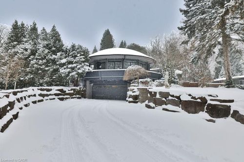 1352 Nocturne Crt, Mississauga, ON, L5H2L8 | Card Image