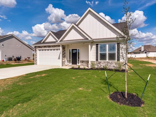 132 Turnberry Drive, La Vernia, TX, 78121 | Card Image