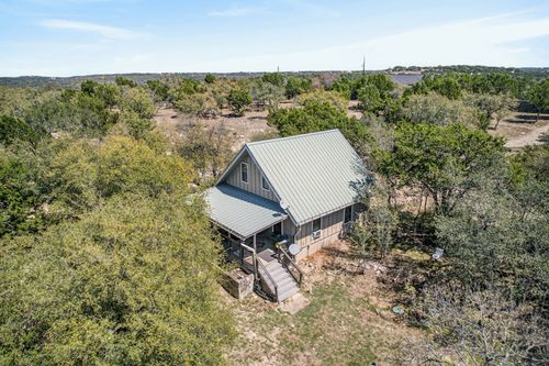 335 Gant Rd, Dripping Springs, TX, 78620-3530 | Card Image