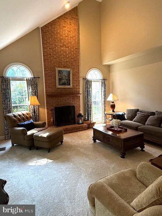 11400 Towering Oak Way, House other with 7 bedrooms, 5 bathrooms and null parking in RESTON VA | Image 23