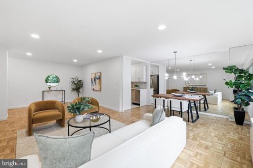 209-4600 Connecticut Ave Nw, WASHINGTON, DC, 20008-5702 | Card Image