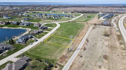 1208 Spring Lake Dr, FOND DU LAC, WI, 54935 | Card Image