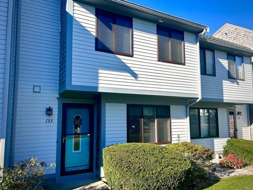 133-133 Crescent Ln, Brewster, MA, 02631-2921 | Card Image