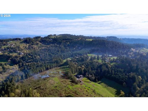 32520 Ne Corral Creek Rd, Newberg, OR, 97132-7006 | Card Image