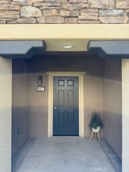 unit-47-16722 Nicklaus Dr, Rancho Cascades, CA, 91342-1677 | Card Image