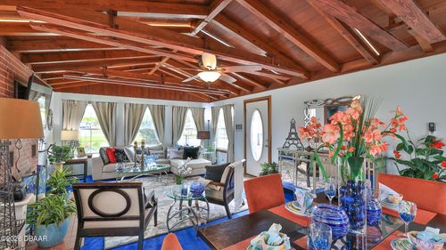 318 Riverside Dr, Holly Hill, FL, 32117-3742 | Card Image