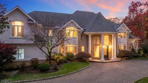 90 Chelsea, Watchung, NJ, 07069-6424 | Card Image