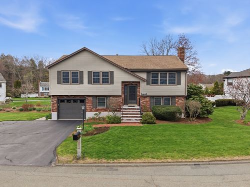 27 Citation Ave, Stoneham, MA, 02180-1951 | Card Image