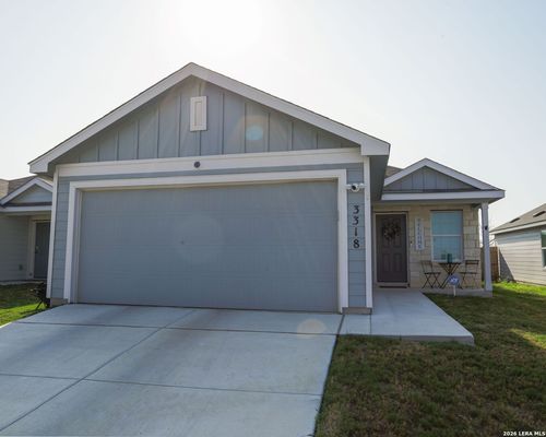 3318 Carducci Dr, Converse, TX, 78109-4463 | Card Image