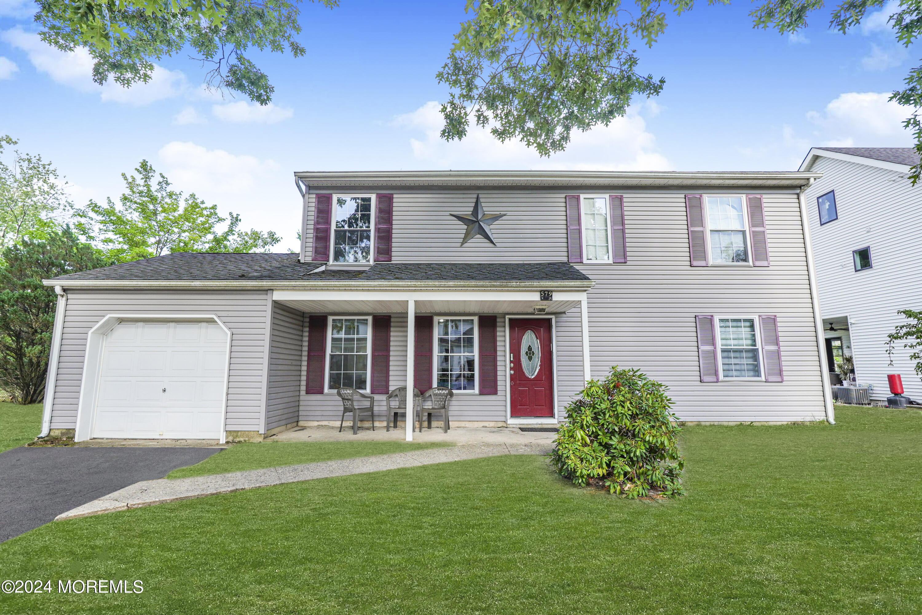 Marc Dr, Lakewood, NJ 08701