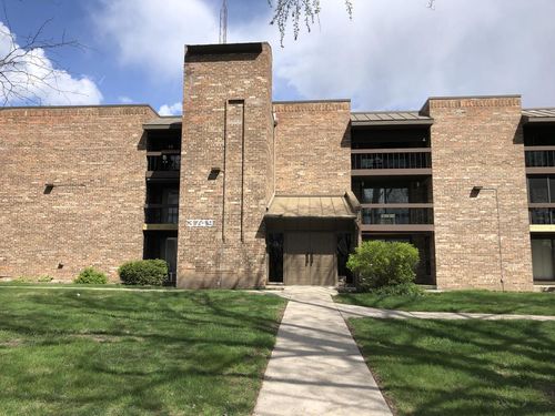 212-3749 N 88th Street, Milwaukee, WI, 53222 | Card Image