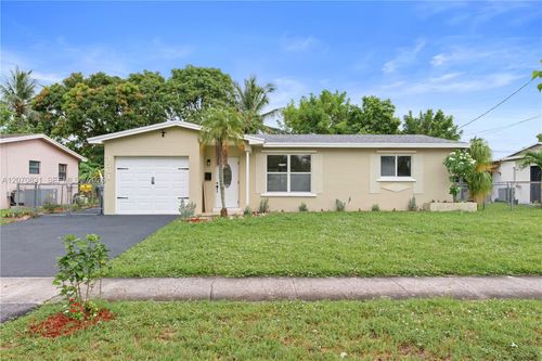 3561 Nw 41st St, Lauderdale Lakes, FL, 33309-4847 | Card Image