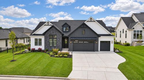 N57W20799 Dunbar Ct, Menomonee Falls, WI, 53051-1657 | Card Image